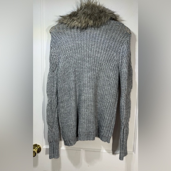 Jessica Simpson Gray Cardigan with Faux Fur Collar - Picture 5 of 5
